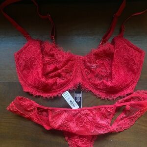 Victoria’s Secret Bra and matching Lace Panty